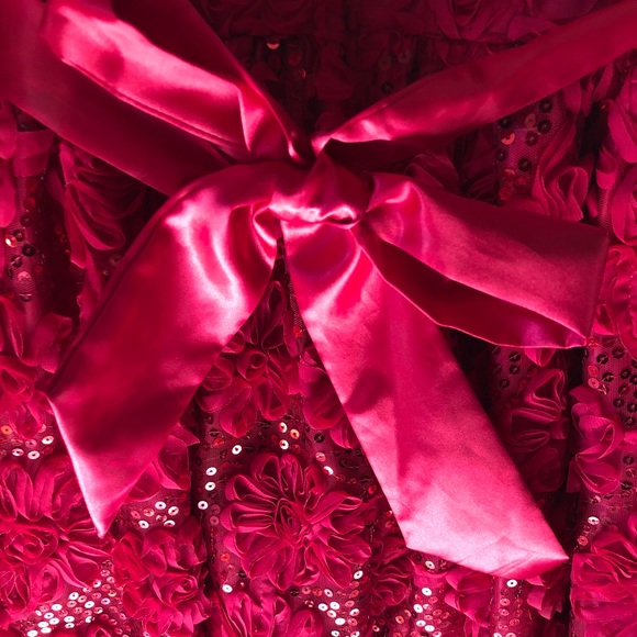 Size 6 little girl dress - Picture 4 of 5